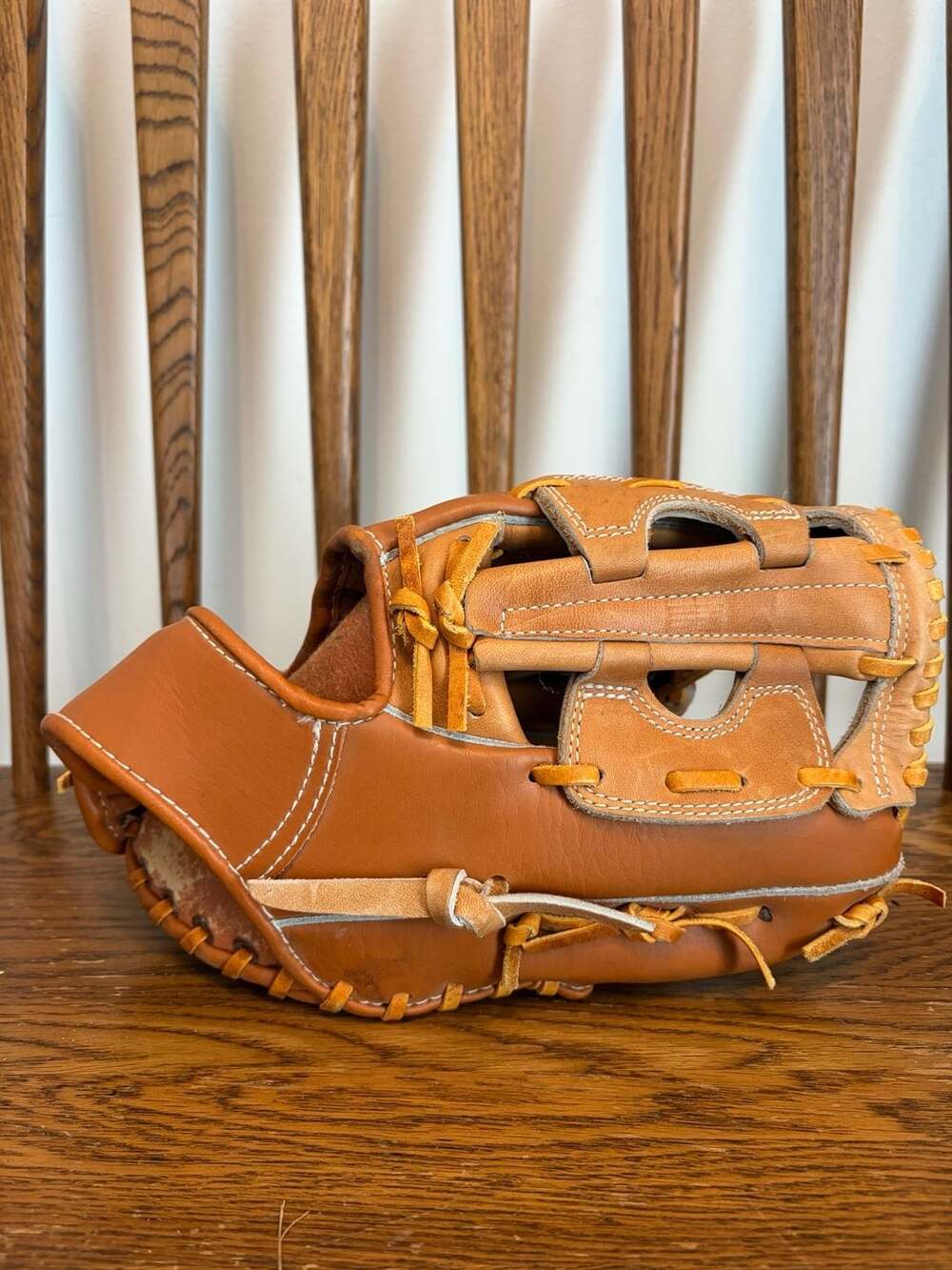 Royals Professional Model ST-813 Baseball Glove
